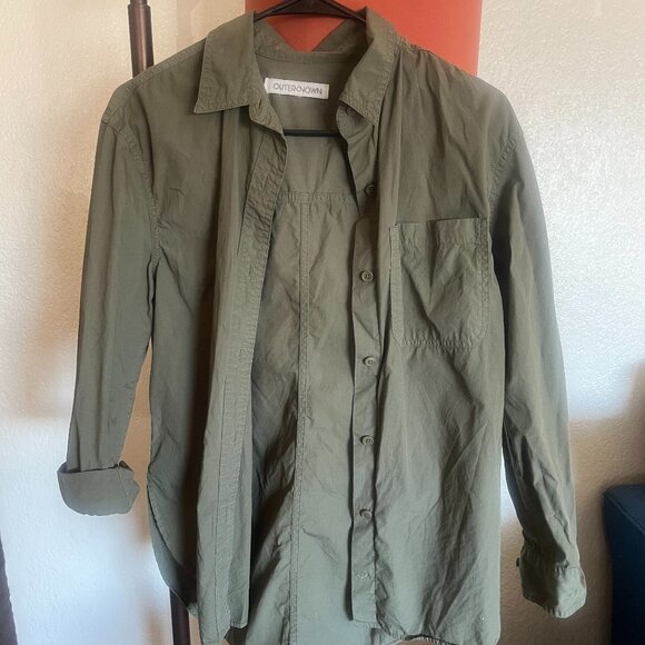 Outerknown - The Weekend Shirt - XS - faded olive - Picture 1 of 4